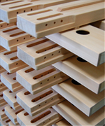 白木地が積まれた画像